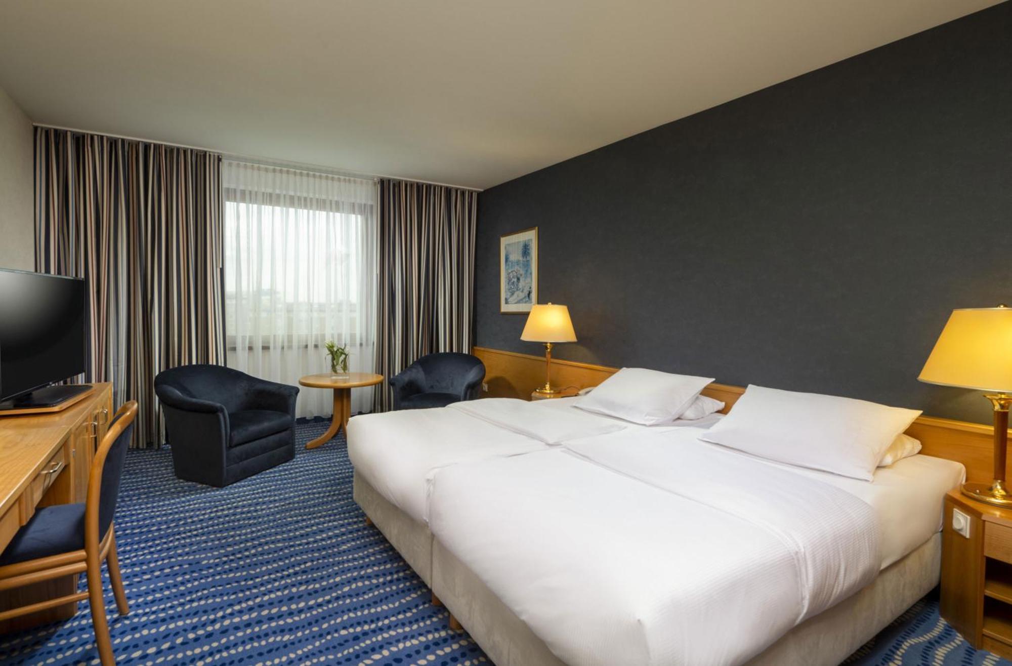 Maritim Hotel Magdeburg Luaran gambar